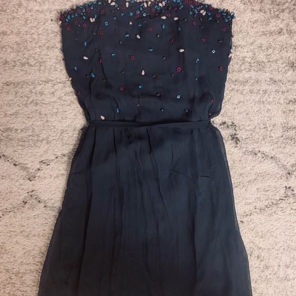 French Connection Dresses & Skirts - French Connection - beaded strapless dress 💓 French Connection Dresses & Skirts - French Connection - beaded strapless dress 💓